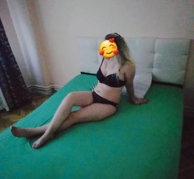 Maltepe Escort Sarışın Bayan Esma